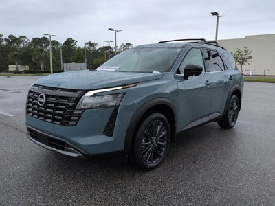 2026 Nissan Pathfinder SL