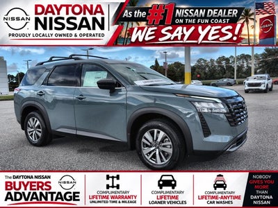 2026 Nissan Pathfinder SL