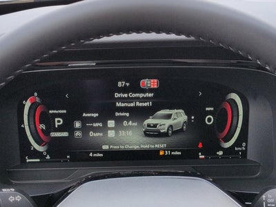 2026 Nissan Pathfinder SL