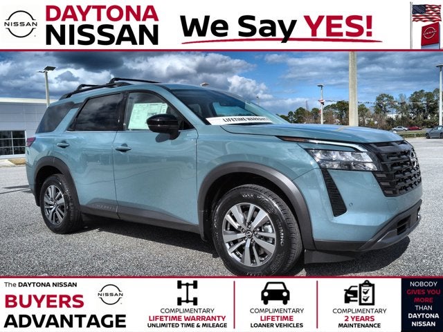 2026 Nissan Pathfinder SL