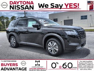 2026 Nissan Pathfinder SL