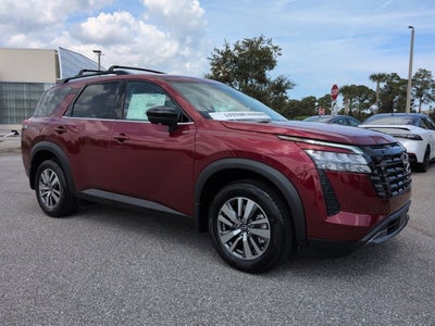2026 Nissan Pathfinder SL
