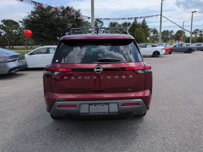 2026 Nissan Pathfinder SL