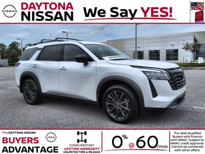 2026 Nissan Pathfinder SL