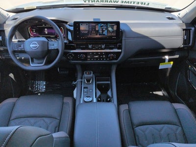 2026 Nissan Pathfinder Platinum