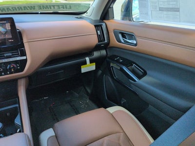 2026 Nissan Pathfinder Platinum