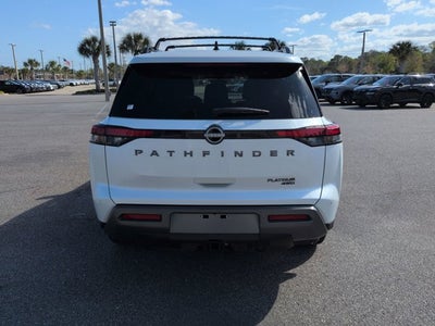 2026 Nissan Pathfinder Platinum