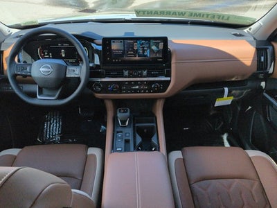2026 Nissan Pathfinder Platinum