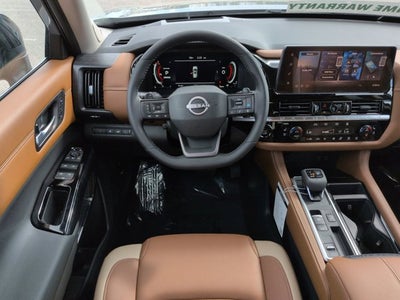 2026 Nissan Pathfinder Platinum