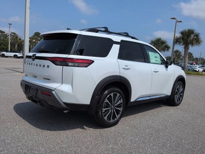 2026 Nissan Pathfinder Platinum