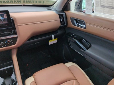 2026 Nissan Pathfinder Platinum