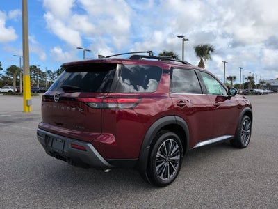 2026 Nissan Pathfinder Platinum