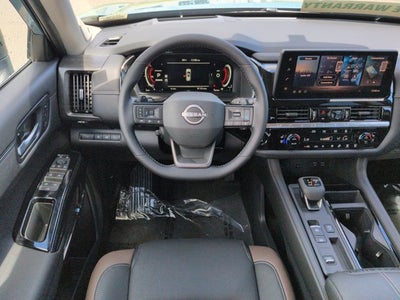 2026 Nissan Pathfinder Platinum