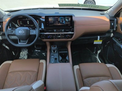 2026 Nissan Pathfinder Platinum