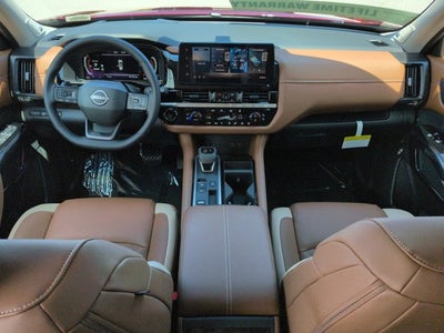 2026 Nissan Pathfinder Platinum