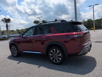 2026 Nissan Pathfinder Platinum
