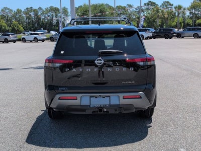 2026 Nissan Pathfinder Platinum