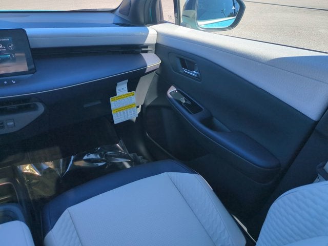 2026 Nissan Leaf PLATINUM+