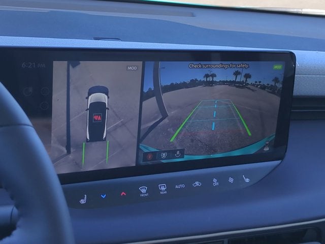 2026 Nissan Leaf PLATINUM+