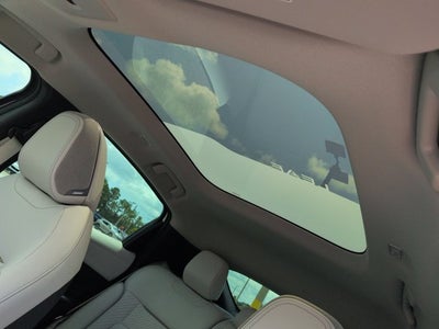 2026 Nissan Leaf PLATINUM+