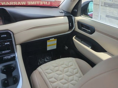 2025 Nissan Armada Platinum Reserve