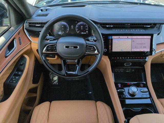 2026 Jeep Grand Cherokee Summit