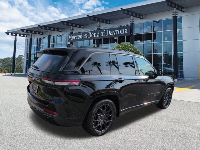 2026 Jeep Grand Cherokee Summit