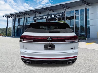 2025 Volkswagen Atlas Cross Sport 2.0T SEL Premium R-Line