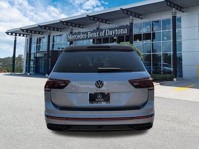 2022 Volkswagen Tiguan SE R-Line Black