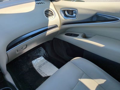 2019 INFINITI QX60 LUXE