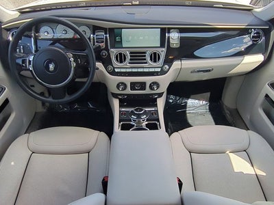 2016 Rolls-Royce Ghost Base