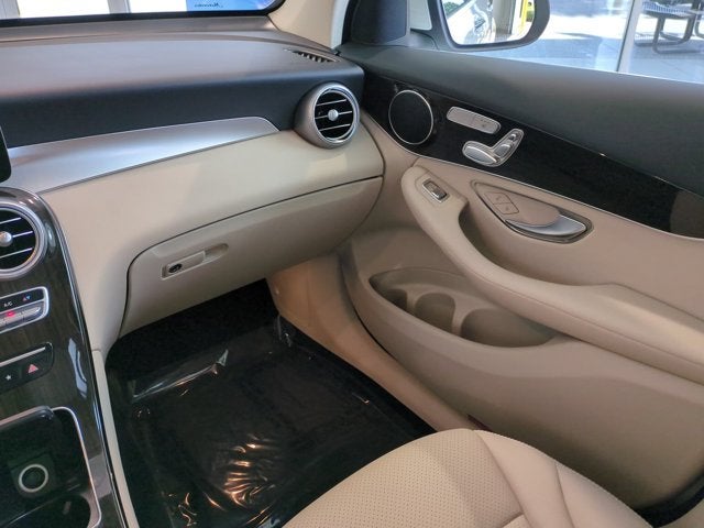 2021 Mercedes-Benz GLC GLC 300
