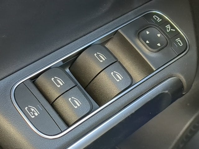 2023 Mercedes-Benz GLB GLB 250
