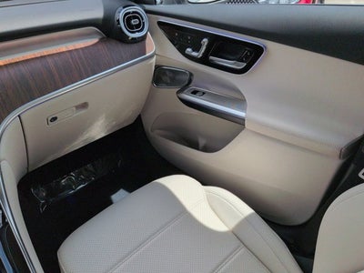 2027 Mercedes-Benz GLC GLC 300