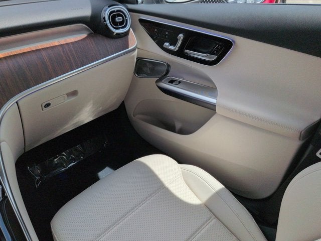 2027 Mercedes-Benz GLC GLC 300