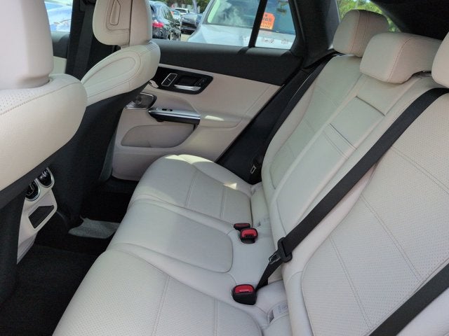 2027 Mercedes-Benz GLC GLC 300