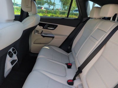 2027 Mercedes-Benz GLC GLC 300