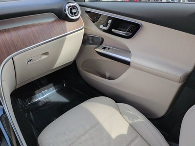 2027 Mercedes-Benz GLC GLC 300