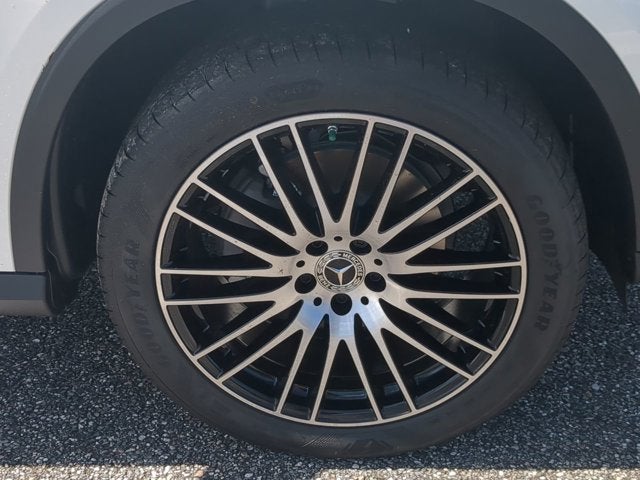 2025 Mercedes-Benz GLC GLC 300