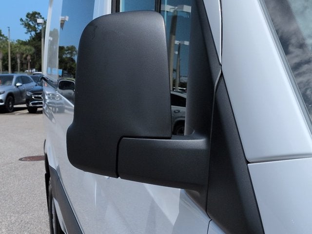 2026 Mercedes-Benz Sprinter Crew Van 2500 Standard Roof I4 Diesel HO 144 RWD