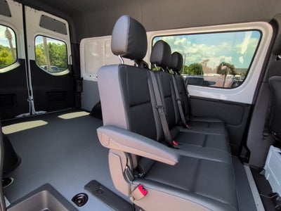 2026 Mercedes-Benz Sprinter Crew Van 2500 Standard Roof I4 Diesel HO 144 RWD