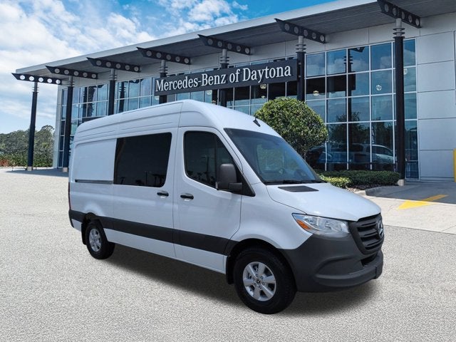 2026 Mercedes-Benz Sprinter Crew Van 2500 Standard Roof I4 Diesel HO 144 RWD