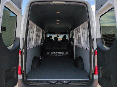 2026 Mercedes-Benz Sprinter Crew Van 2500 High Roof I4 Diesel HO 170 RWD