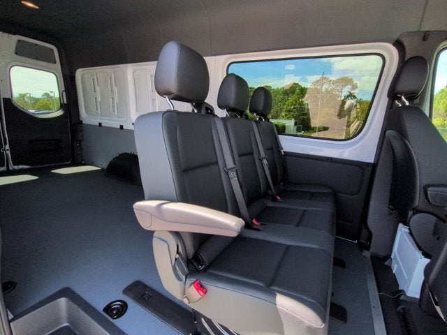2026 Mercedes-Benz Sprinter Crew Van 2500 High Roof I4 Diesel HO 170 RWD
