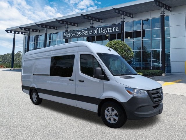 2026 Mercedes-Benz Sprinter Crew Van 2500 High Roof I4 Diesel HO 170 RWD