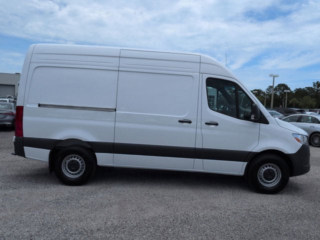 2026 Mercedes-Benz Sprinter Cargo Van 2500 Standard Roof I4 Diesel 144 RWD