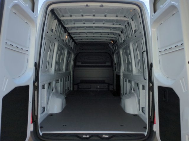 2026 Mercedes-Benz Sprinter Cargo Van 2500 High Roof I4 Diesel 170 RWD