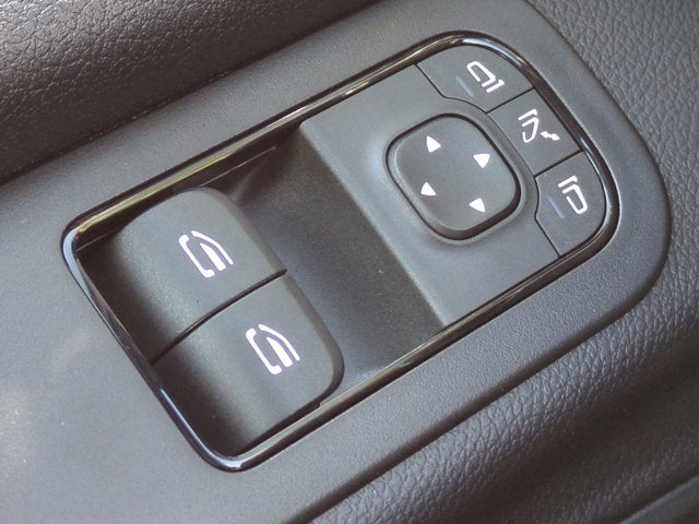 2026 Mercedes-Benz Sprinter Cargo Van 2500 High Roof I4 Diesel 170 RWD