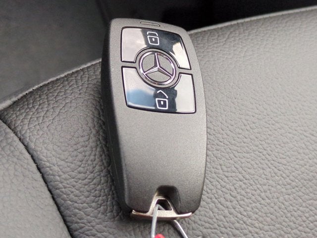 2026 Mercedes-Benz Sprinter Cargo Van 2500 Standard Roof I4 Diesel HO 144 RWD