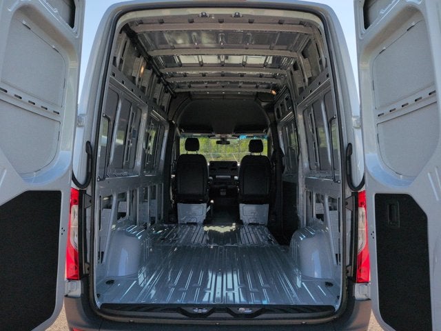2026 Mercedes-Benz Sprinter Cargo Van 2500 Standard Roof I4 Diesel HO 144 AWD